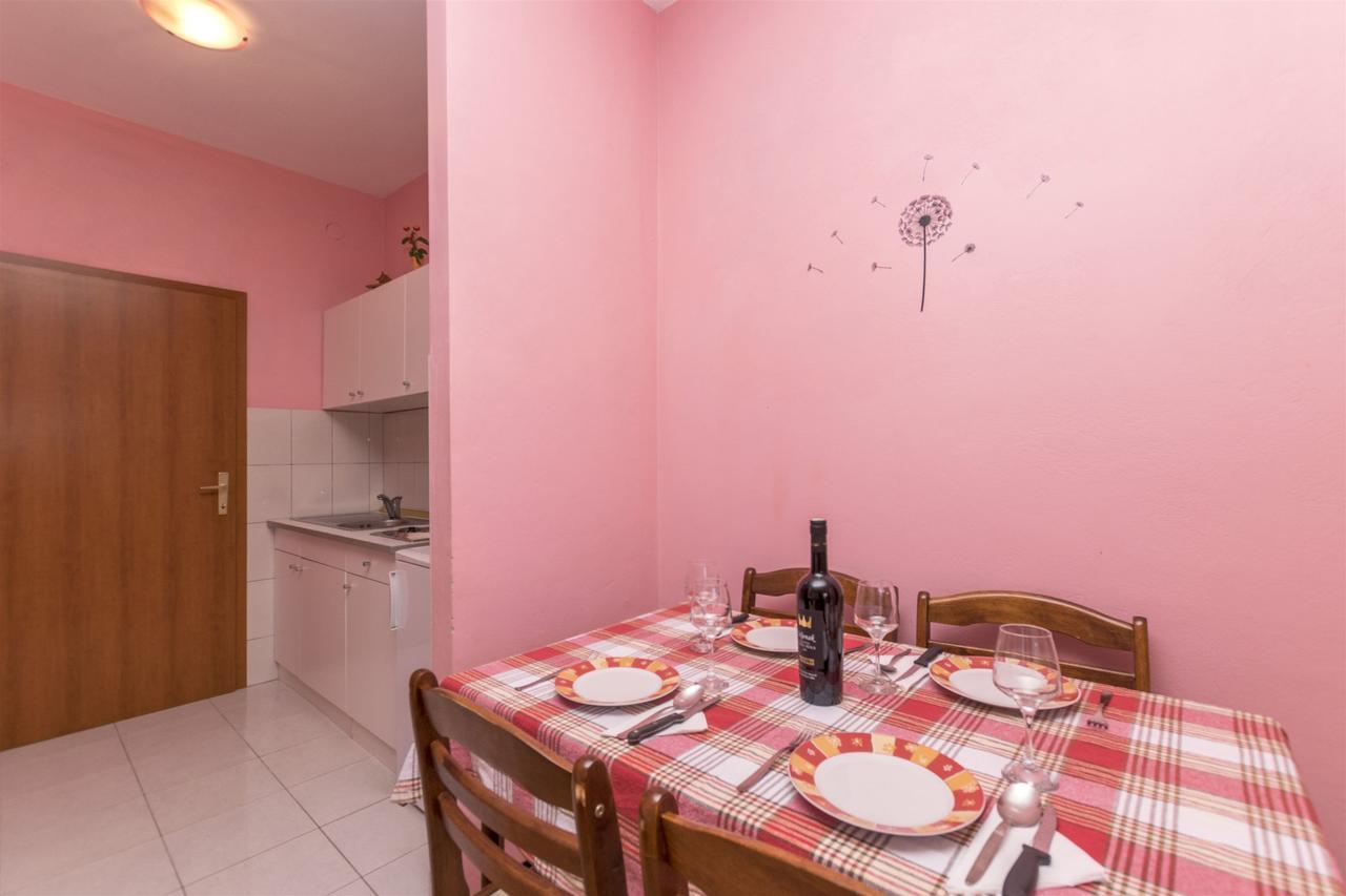 Apartments Albina Бродариця Екстер'єр фото